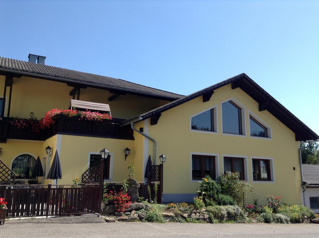 Gasthof Zur Haltestelle Lasberg Εξωτερικό φωτογραφία